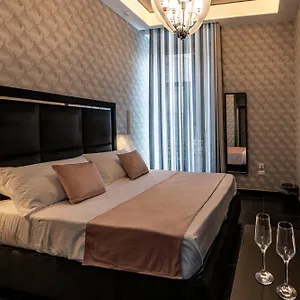 Sole Luxury Naples